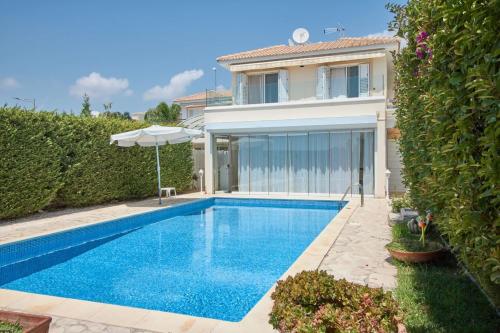 Villa Anastasia - Sea Breeze Retreat, Pegeia