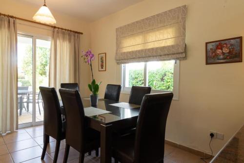 Villa Thalassa - 3-BR Coastal Retreat with Private Pool, Pegeia (fotografie 6)