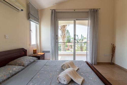 Villa Thalassa - 3-BR Coastal Retreat with Private Pool, Pegeia (fotografie 8)