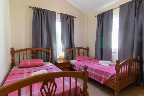 Villa Thalassa - 3-BR Coastal Retreat with Private Pool, Pegeia (fotografie 9)