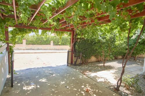 Villa Tatiana - 3BR Coastal Serenity with Private Pool, Peyia (Foto 8)