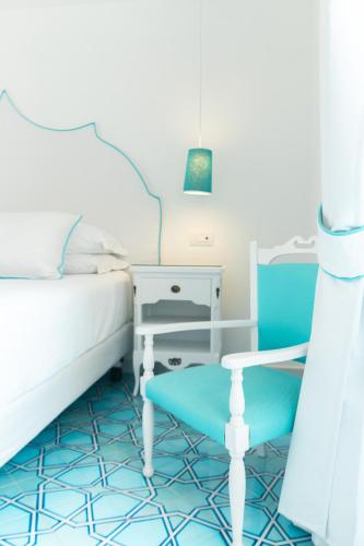 Standard Double Room with Sea View image 5