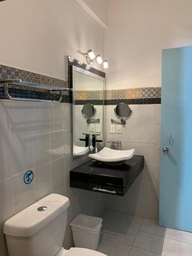 Junior Suite image 2