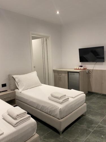 Two-Bedroom Apartment image 4