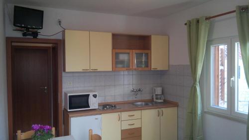 House Racic - main image