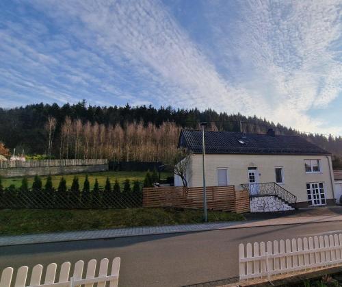 Viesnīcas āriene, Ferienhaus Mefady Jünkerath (Ferienhaus Mefady Junkerath) in Junkerath
