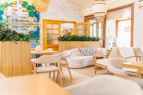 ผับ/เลาจน์, Miracielos in แอลลาเนส