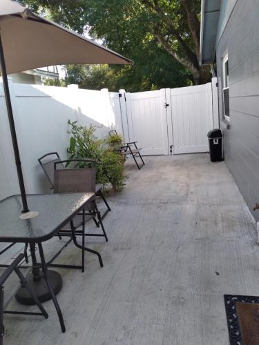 Létesítmények, Cozy Studio Apartment! in Lutz (FL)