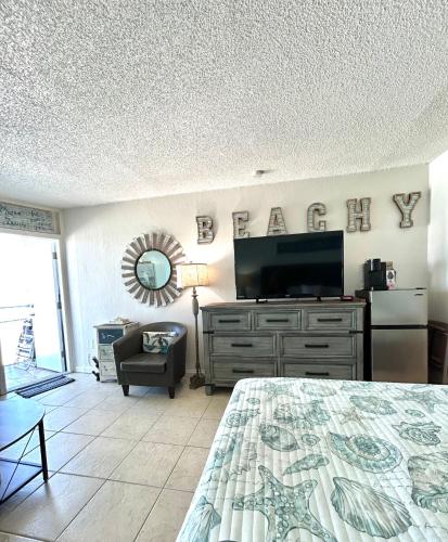 Beach Condo with Pool & Tiki Bar! - 편의 시설/서비스