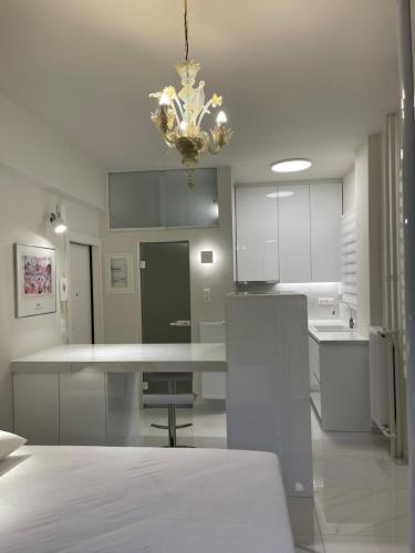 AMG Kalimarmaro Small Apartment in Pagkrati Close to Metro, Афины