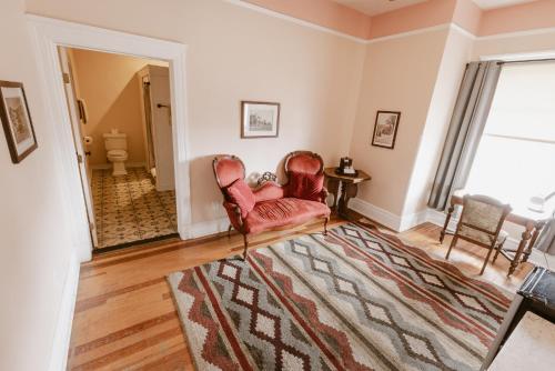 Castaneda Hotel - image 6
