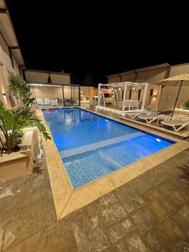 Oia chalet in Al Rama