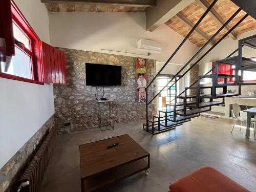 Masia Botargo 9 hab, 8 banos, piscina, porche in L´Aldea