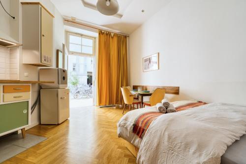 Cozy designer apartment in Friedrichshain, Berlin (photo 10)
