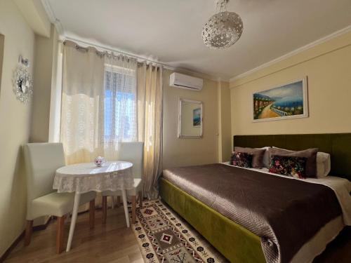 Evis house, Tirana