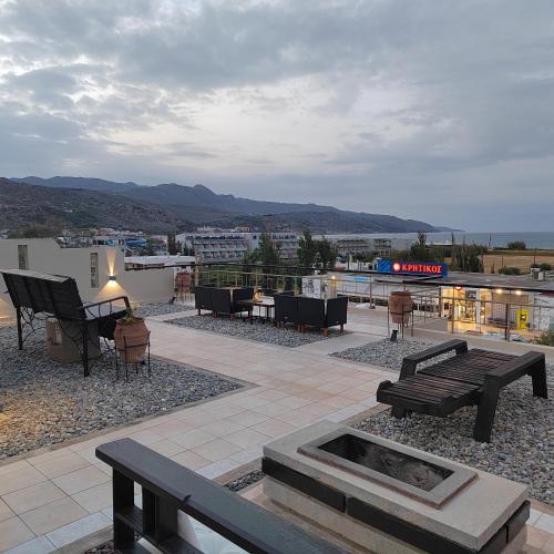 Rododafni Apartments near Rapaniana Beach