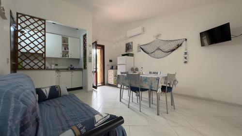 Casa Azul villa e piscina relax Costa Paradiso Sardegna