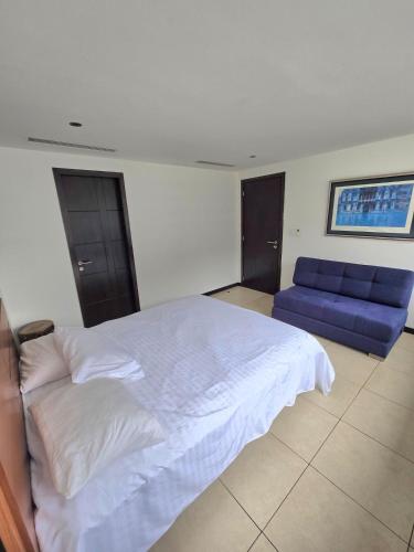 Two-Bedroom Apartment image 6
