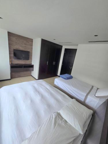 Two-Bedroom Apartment image 3