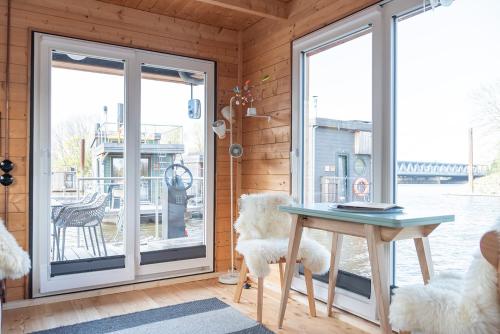 Tolles Tiny-Hausboot Marianne mit Dachterrasse, Hamburgo (foto 6)