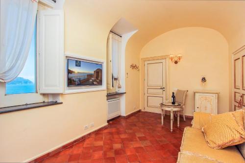 Villa Alba d'Oro - Historic Luxury Villa - image 8