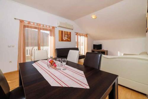Iekārtas, Apartment in Grizane 47579 in Barci