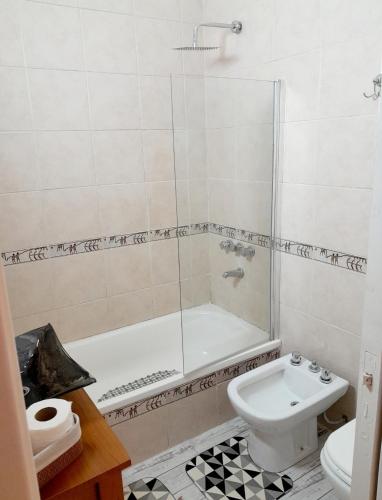 One-Bedroom Apartment image 9
