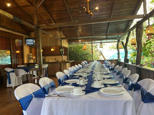 Restaurant, Hosteria los Cedros de Mindo in Mindo