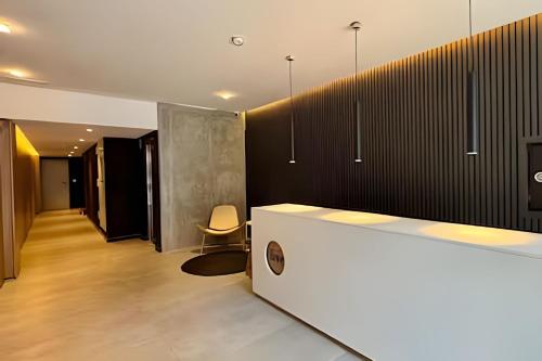 One-Bedroom Apartment image 10