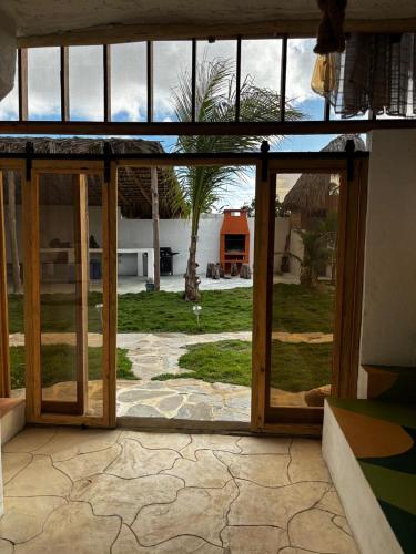 منظر, Blue Beach Eco-Hotel by Sanfabini in باياهيبا