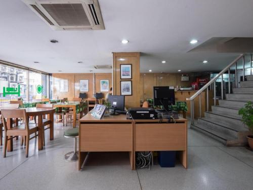 Muangphol Mansion – Bangkok, NY