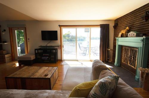 Piece of heaven near Montreal in Saint-Charles-Sur-Richelieu (QC)