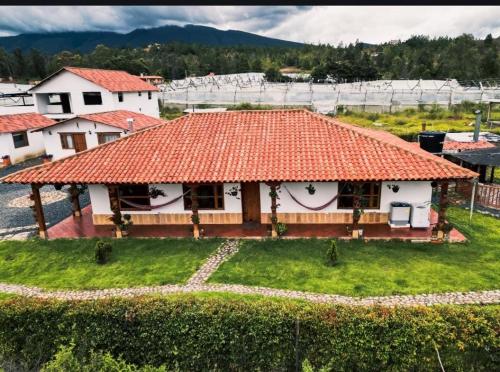 Three-Bedroom Villa image 3