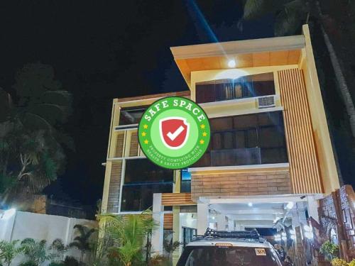 . RedDoorz near SGM Condotel Villa Beach Iloilo