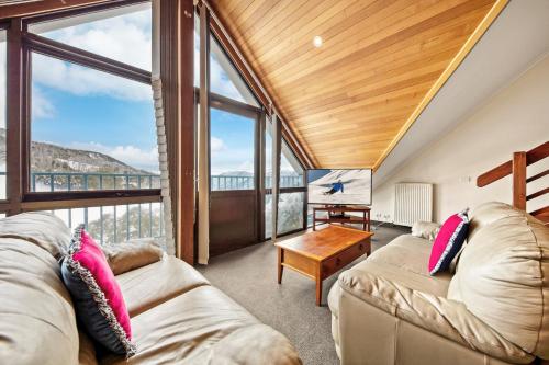 Falls Creek Country Club in Falls Creek