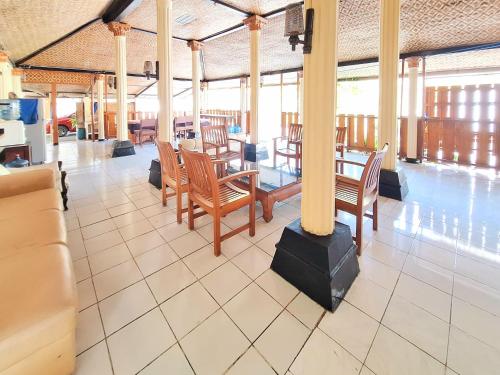 Facilities, Hotel Family Syariah 1 near Depok Beach