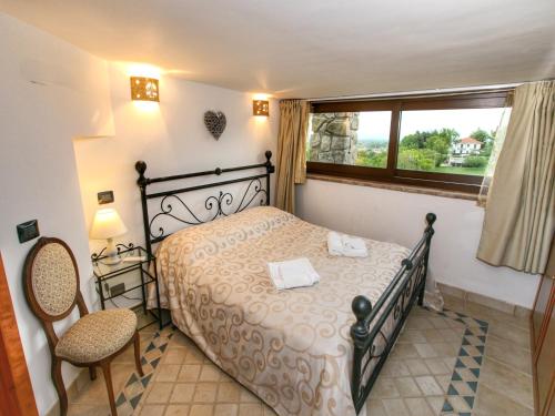 Peaceful Villa in Montefiascone with Jacuzzi - image 2