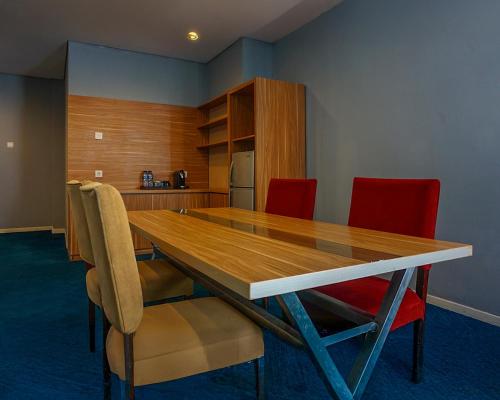 cuisine, Hotel Dafam Pekanbaru in Pekanbaru