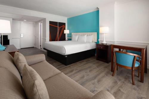 Howard Johnson Plaza by Wyndham Ocean City Oceanfront - image 13