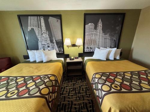 Queen Room with Two Queen Beds - Non-Smoking