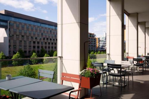 Pub/Lounge, Scandic Berlin Potsdamer Platz near Sony Center