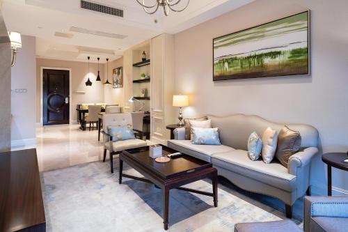 Standard King Residence image 2