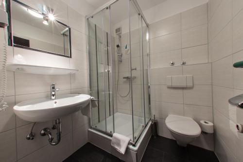Einzelzimmer, dusche