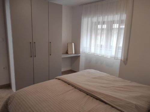 Apartment image 10