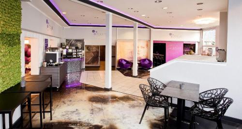 PLAZA INN stays design Dortmund - 레스토랑