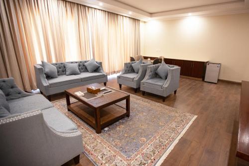 Alhamra Hotel in Gujrat