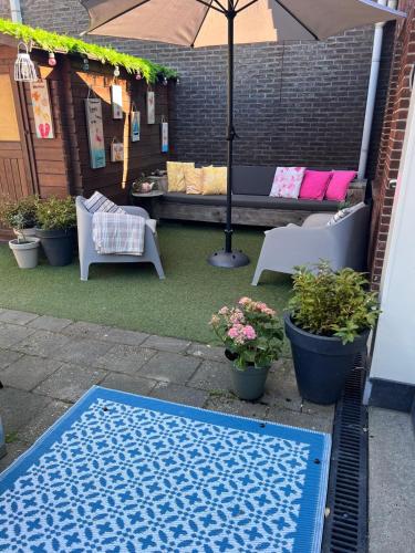 Facilities, Finca Noordwijk met prive tuin, dichtbij strand in Noordwijk