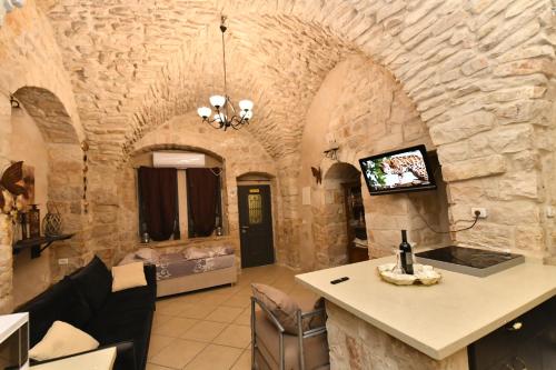 المرافق, צימר רבי שמעון in صفد