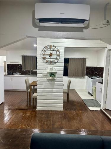 ［ランバサ タウン］一軒家（m²）｜ 3ベッドルーム／1バスルーム (Large 3bdr Holiday Home Great Location Labasa) in ランバサ