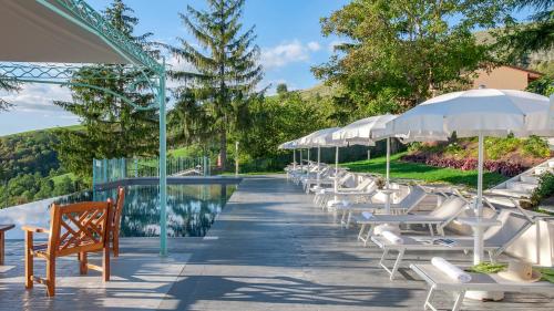 VILLA CAPPELLETTI 16&2, Emma Villas in Seravale Di Čienti